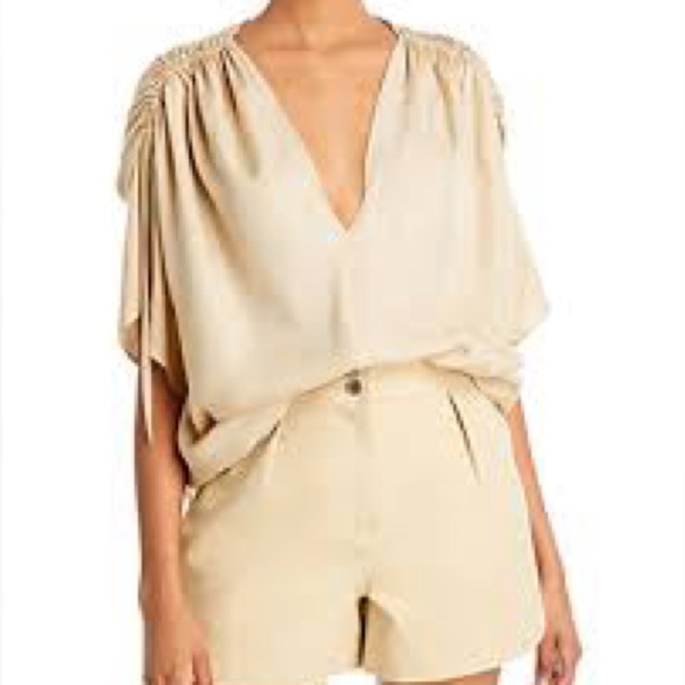 Vince Ruched Flutter Sleeve Silk Draped Blouse Size XS in EUC